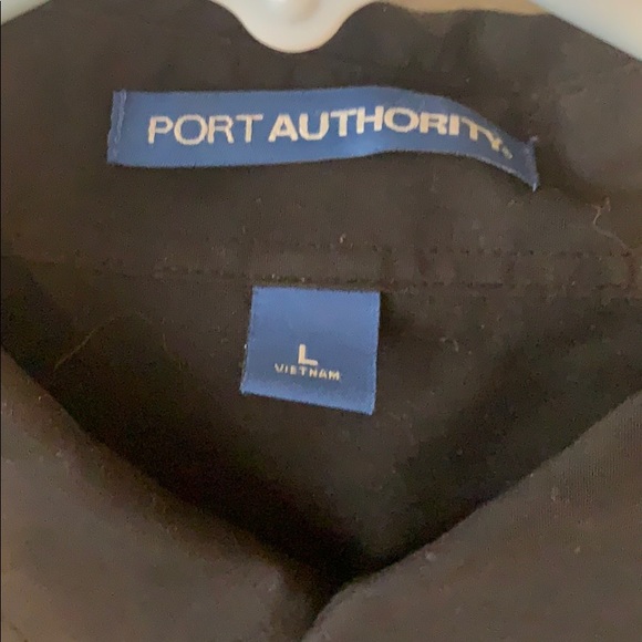 Black dress shirt - Picture 2 of 2